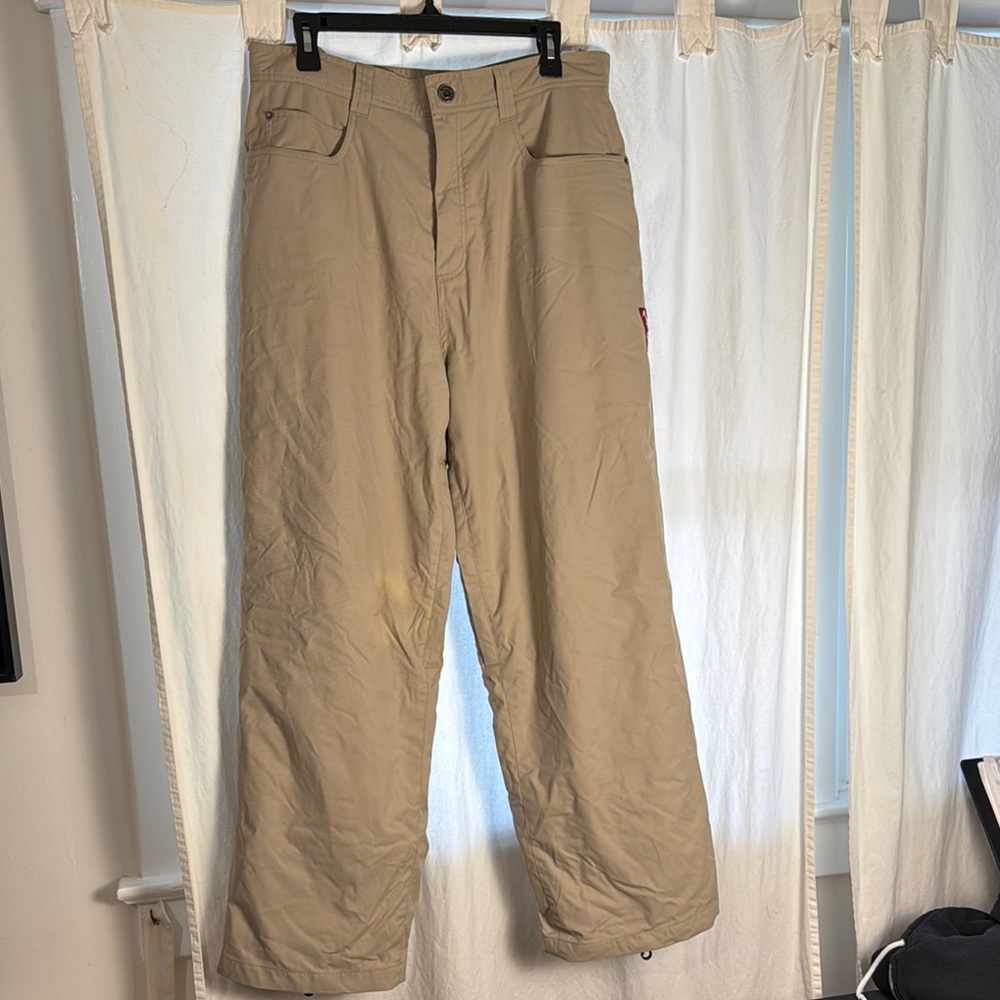 Women’s lg Oakley snowboard ski pants